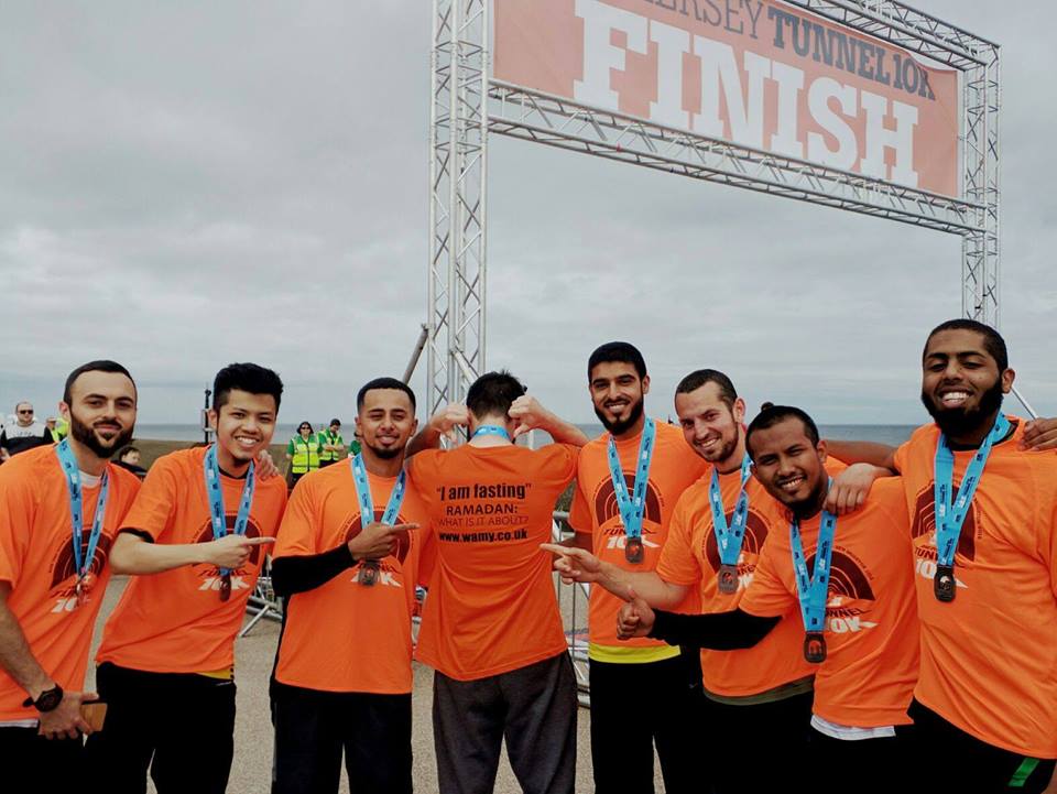 UK Muslims Run While Fasting to Raise Funds for Homeless