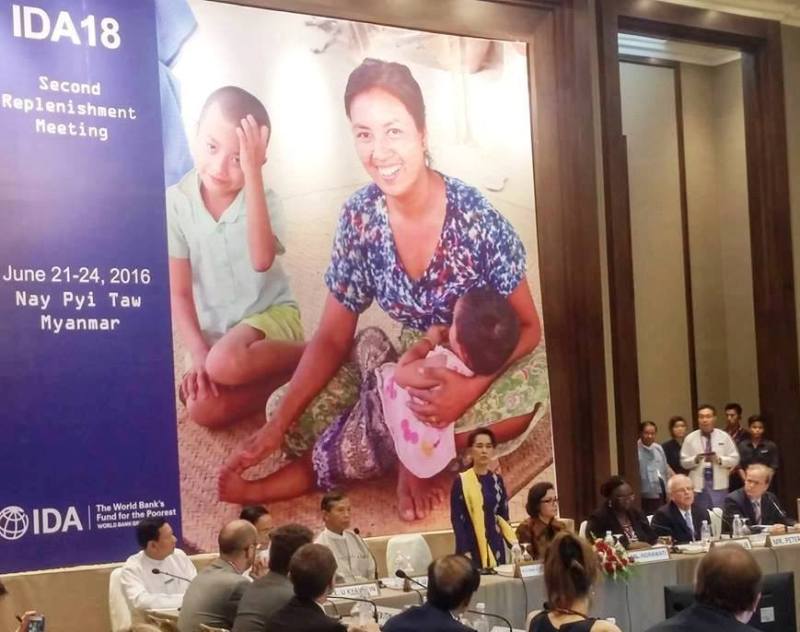  ႐ုပ္ပိုင္းဆိုင္ရာသာမကဘဲ အသိပညာပိုင္းဆိုင္ရာ အကူအညီမ်ားေပးရန္ ျပည္ပႏုိင္ငံမ်ားအား ေဒၚေအာင္ဆန္းစုၾကည္ေျပာ