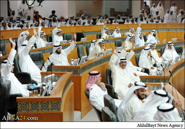 الكويت تمنع المسيئين للأمير من المشاركة في الانتخابات العامة