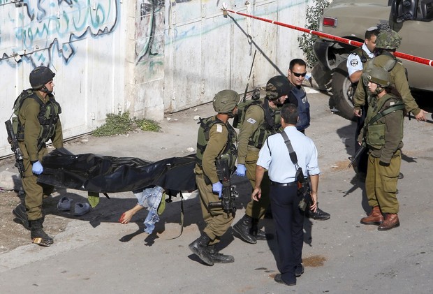 الاحتلال الاسرائيلي يقتل فدائية فلسطينية بالخليل