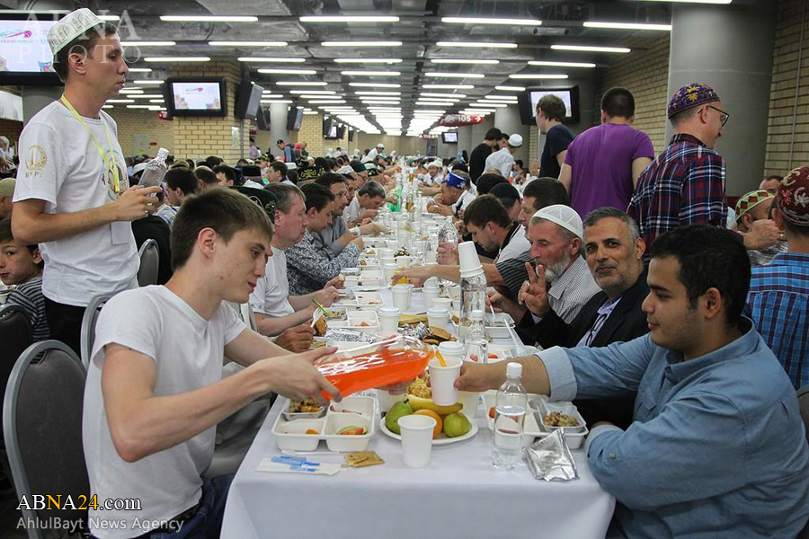 “Iftar Multitudinario en la Capital de la República de Tartaristán”