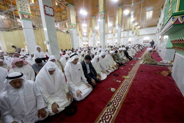 "صلاة الجمعة" في البحرين معلقة للاسبوع الثالث على التوالي