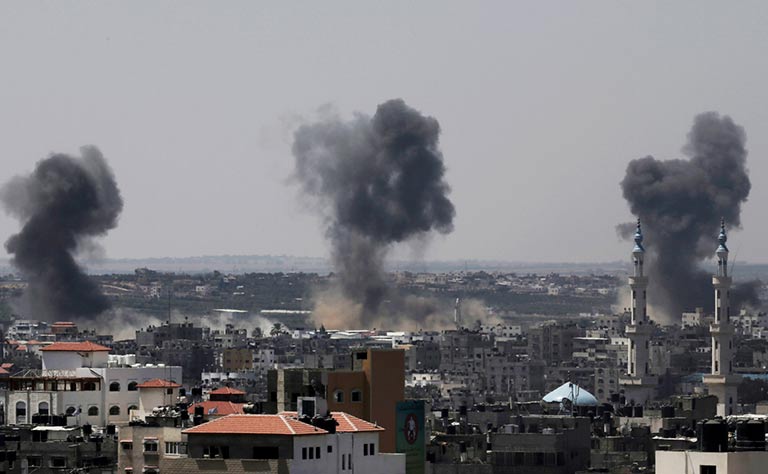 Israeli warplanes launch fresh round of airstrikes on several locations in Gaza