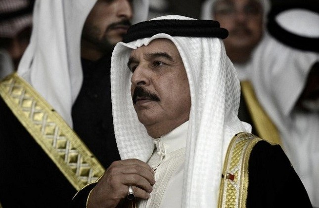 نشر مرسوم ملك حمد الذي تم بموجبه إسقاط الجنسية عن "آية الله قاسم" + (صورة)