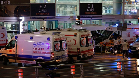 Fehim Taştekin: IŞİD Türkiye’nin komşularıyla barışını mı hedef aldı?