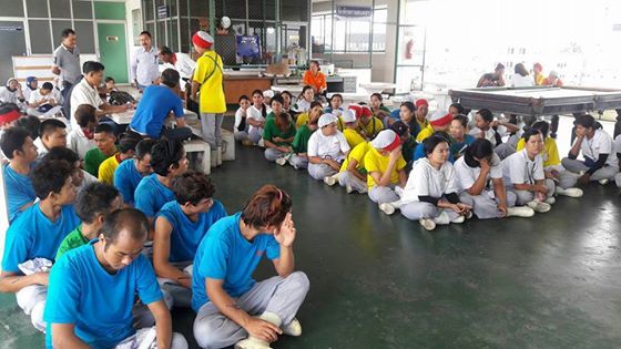 မဟာခ်ိဳင္ နာနာတ္သီးစက္ရုံမွ ဖမ္းဆီးခံျမန္မာလုပ္သား ၁၀၂ဦး ျပန္လြတ္