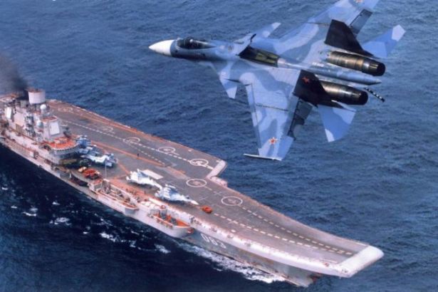 Kapal Selam Belanda Cuba Hampiri Armada Rusia.