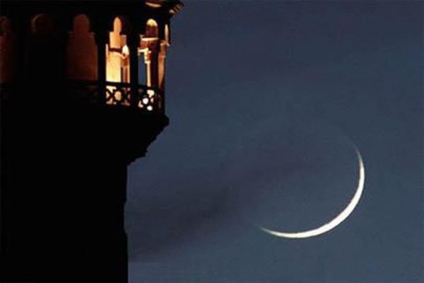 آج پاکستان بھر میں عید فطر مذہبی عقیدت کے ساتھ منائی جا رہی ہے