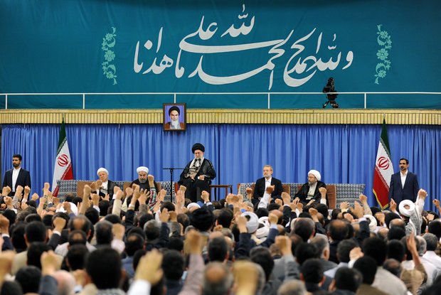 Imam Khamenei: US major source of crises in Middle East