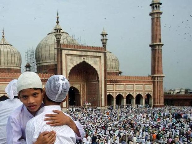 ہندوستان اور بنگلہ دیش میں آج عید فطر
