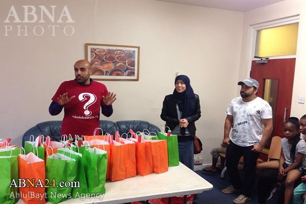 “La Organización ¿Quién es Hussein (P)?  Realizó  una Entrega de Regalos para los Niños Desplazados en Birmingham”