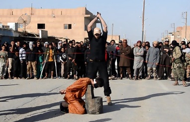 ISIS beheads five civilians on charges of spying 