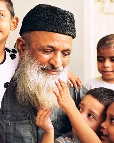 “Pakistán Despide al Padre de los Necesitados «Abdul Sattar Edhi»”