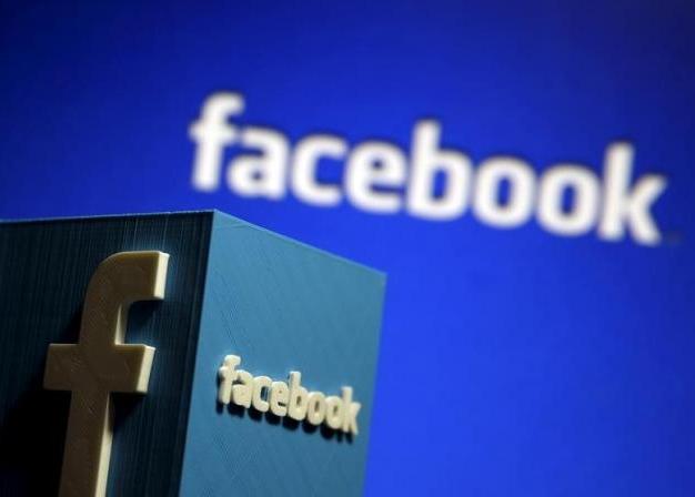 Facebook sued by Israeli group over Hamas support