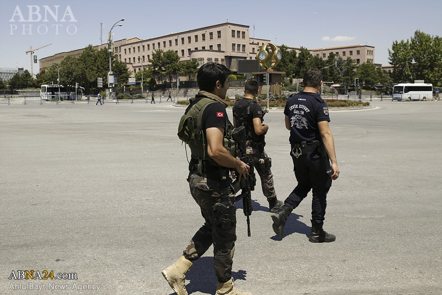 تقرير مصور / اجراءات امنية مشددة في مدن تركية بعد انقلاب فاشل