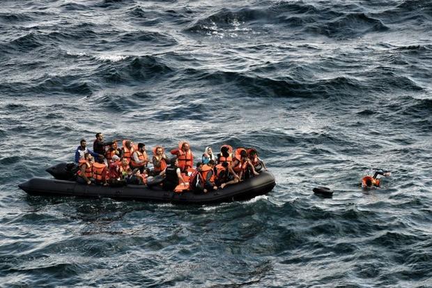 2,977 refugees have died in Mediterranean in 2016: IOM