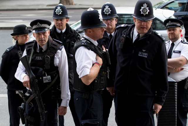 Over 500,000 UK Public Workers Train to Spot Extremism in Workplace