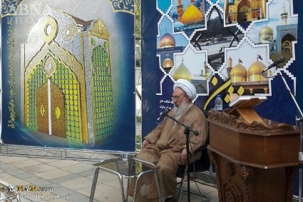 تقرير مصور / افتتاح معرض "علامة الإرادة" بمشاركة آية الله شبستري