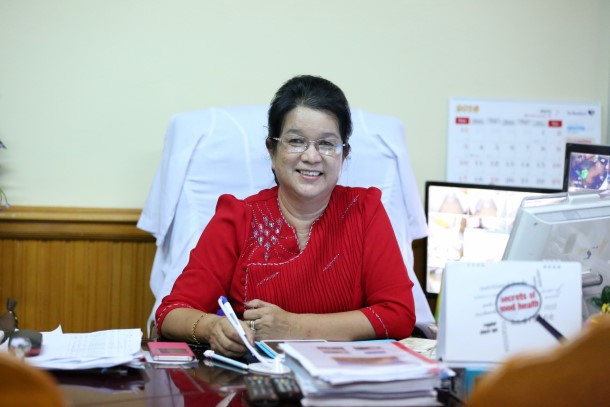 “အသက္ရွဴလမ္းေၾကာင္းက ျဖစ္တဲ့ေရာဂါမို႔လုိ႔ ကူးစက္ျမန္တဲ့ ေရာဂါျဖစ္တယ္”