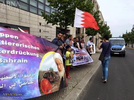 Demonstration gegen bahrainisches Regime vor der bahrainischen Botschaft in Berlin