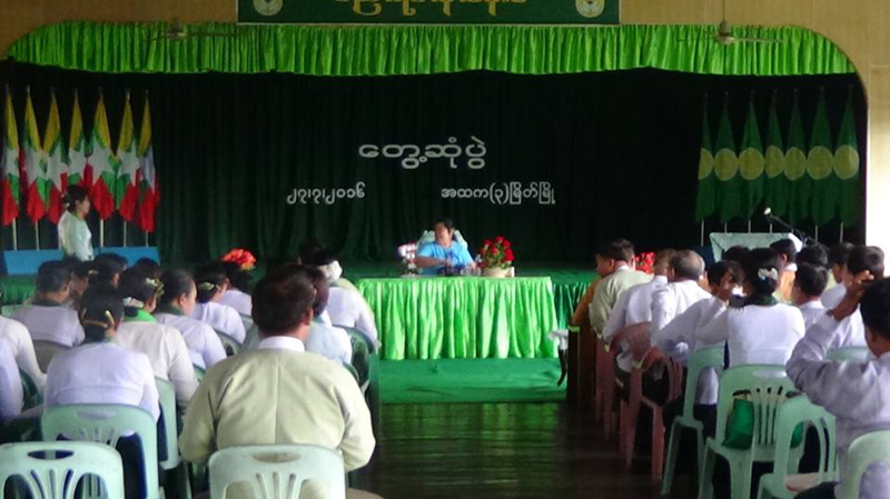 အစိုးရေက်ာင္းမ်ားအေပၚ က်ဴရွင္မ်ားလႊမ္းမိုးမႈ မခံႏိုင္ေၾကာင္း တနသာၤရီတုိင္း၀န္ႀကီးခ်ဳပ္ေျပာ