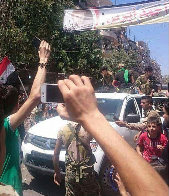 Primeras Imágenes de Celebraciones después de la Liberación de Bani Zaid, Alepo