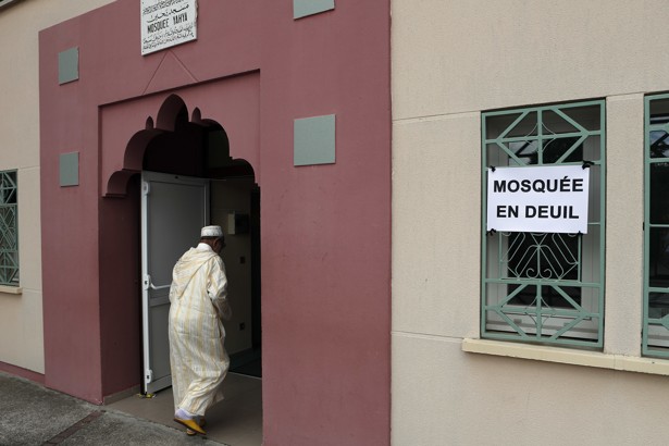 France shut around 20 mosques since December