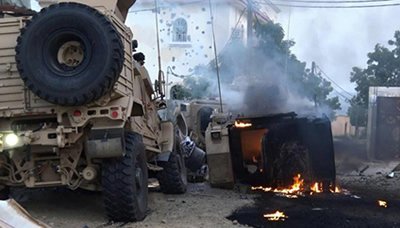 جيش اليمن واللجان يدمرون آلية سعودية بصاروخ في جيزان