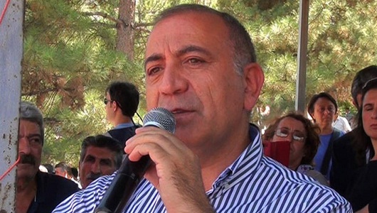 CHP’li Tekin’den flaş iddia! ‘Önemli silahlarımız kayıp’