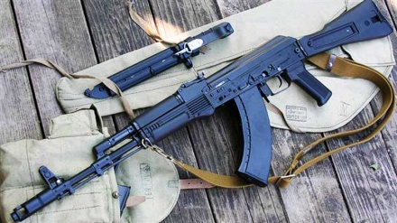 Russland liefert iranischen Streitkräfte Klaschnikow vom Typ AK-103