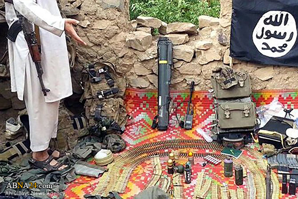 ISIS claims capture of U.S. weapons in Afghanistan / Pics