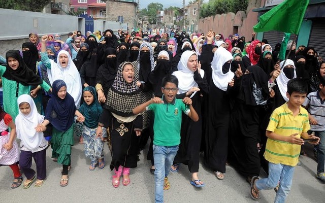 Kashmir day 32: curfew, protests continue; over 100 injured