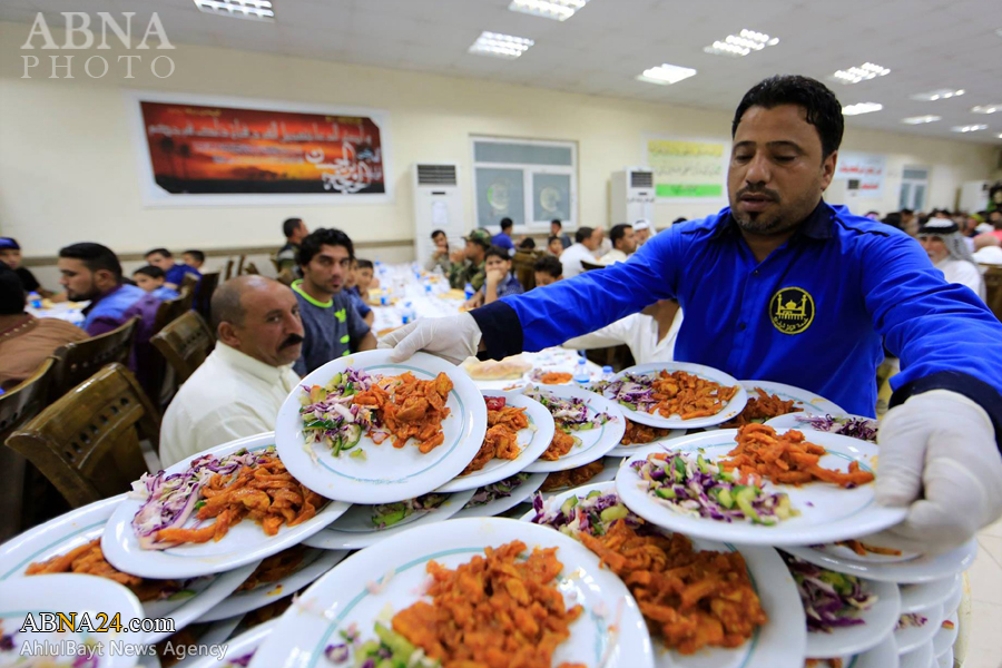 تقرير مصور / مضيف حرم الامامين العسكريين (ع) في سامراء يستقبل الزوار