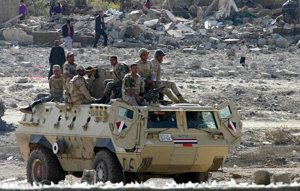 سيناء: مقتل ضابط مصري بانفجار عبوة ناسفة