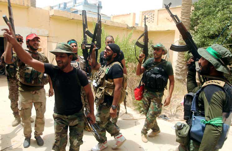 الحشد الشعبي يقتل ويصيب 18 ارهابيا من داعش في كمين بصلاح الدين