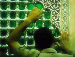 Benarkah riwayat tawassul Abu Ayyub al-Ansari dengan makam Rasulullah telah disahihkan oleh ulama Sunni?