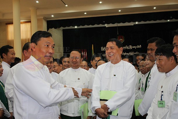 ႀကံ့ခိုင္ေရး ညီလာခံတြင္ ဦးေရႊမန္း အပါအဝင္ ထုတ္ပယ္ထားသူမ်ား အေရး ေဆြးေႏြးရန္ မရိွဟုဆို
