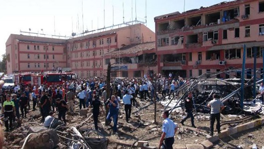 Elazığ Emniyet Müdürlüğü'ne saldırı
