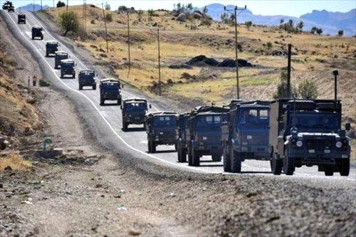 Four killed in bomb attack on military convoy in southeast Turkey