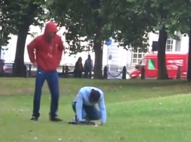  Welsh man filmed 'racially abusing' praying Muslim in street to see how people would react / Pics