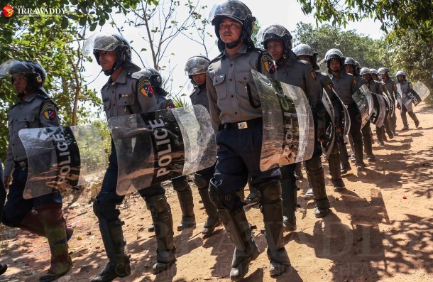 မိတၳီလာ ရဲစခန္းမႉးႏွင့္ အမႈစစ္ ရဲအုပ္ကို လာဘ္စားမႈျဖင့္ အေရးယူ
