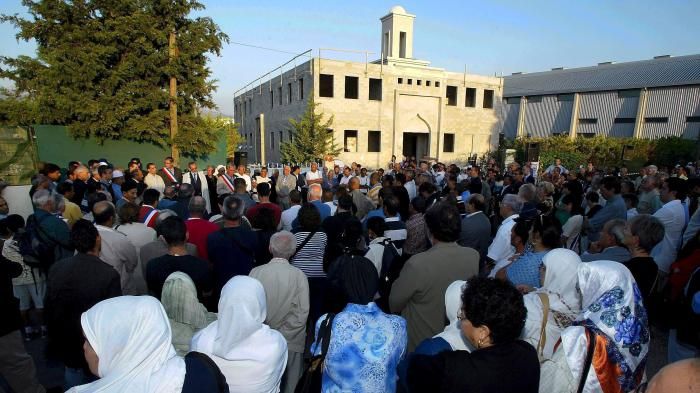 L'opposition à la construction de mosquée près de la tour de Pise