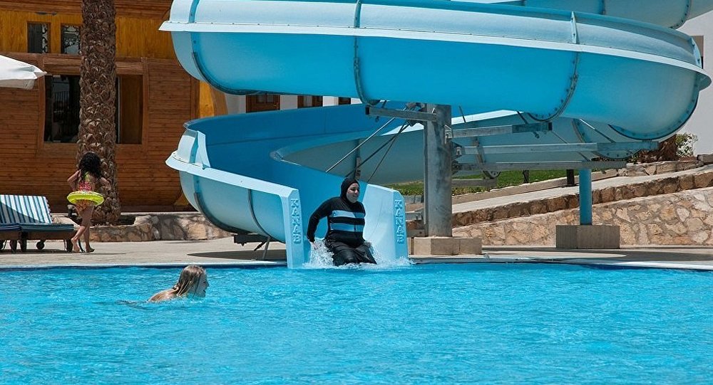 L’interdiction du burkini choque les pays anglo-saxons    