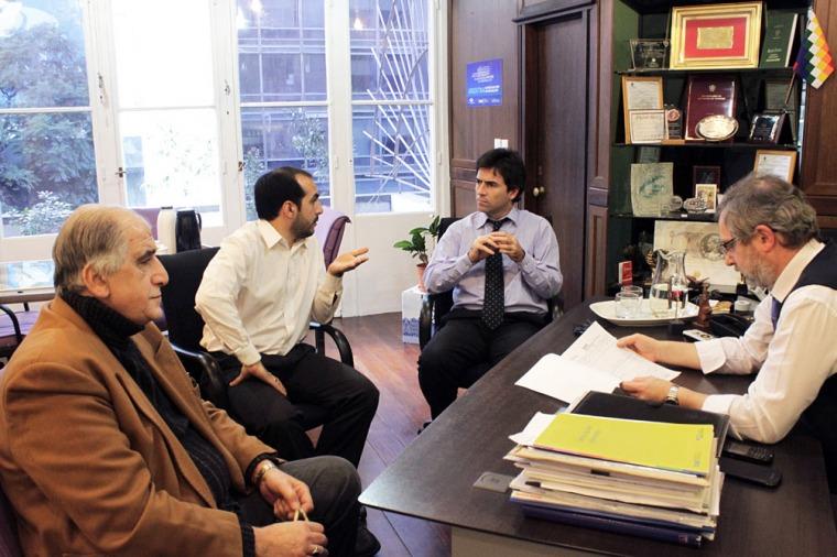 “El INADI se Reunió con la Asociación Árabe Argentina Islámica para Discutir sobre la Islamofobia en el País” 