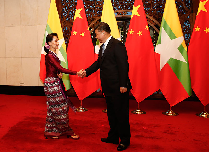 အတိုင္ပင္ခံပုဂၢိဳလ္နဲ႔ တ႐ုတ္သမၼတတုိ႔ ေတြ႔ဆုံ ေဆြးေႏြး