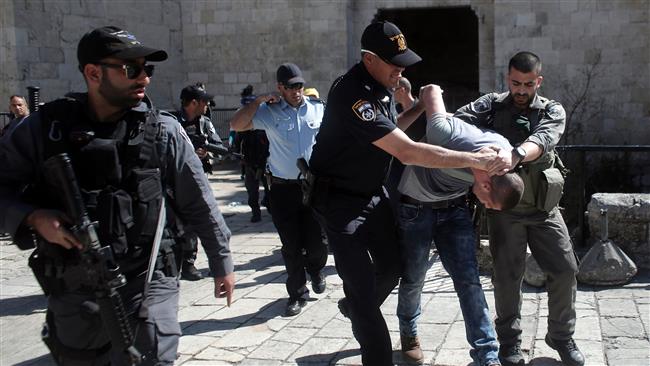 Ten Palestinians arrested by Israeli forces in occupied West Bank