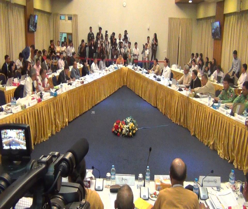  ၂၁ ရာစုပင္လံု က်င္းပေရးအတြက္ ပူးတြဲေကာ္မတီကို အစုအဖြဲ႔ ၃ ခုမွ ကိုယ္စားလွယ္ ၁၆ ဦးစီျဖင့္ ဖြဲ႔စည္း