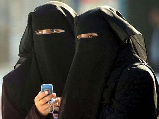 German court bans full face veil in school