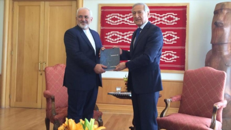 Histórico Encuentro entre Ministros de Exteriores de Chile e Irán en Santiago