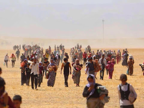 داعش يهجّر عشرة آلاف مدني من مناطق شمالي القيارة خوفا من قيام ثورة ضده